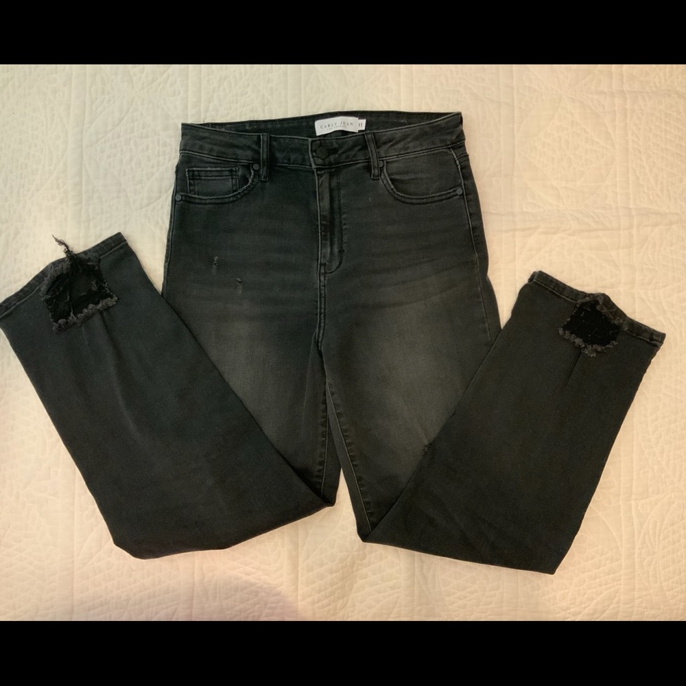 Carly Jean Los Angeles Distressed Cropped Denim